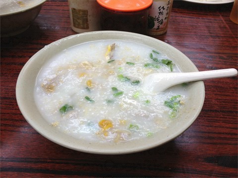 明记鸡杂粥