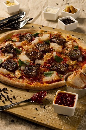 (Pizza of the month) January recommendation – Korean beef bulgogi pizza 